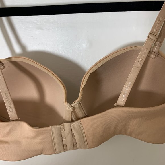 Calvin Klein strapless nude bra 34C - Picture 7 of 7